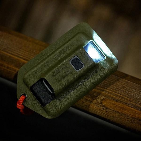 FC1 Kydex Sheath for MecArmy SGN3 light, cards and change
