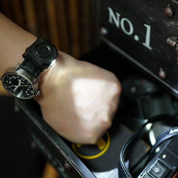 MecArmy CPLU Titanium Watchband LED Light